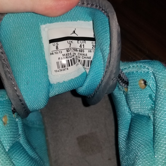 Nike jordans - Picture 2 of 2